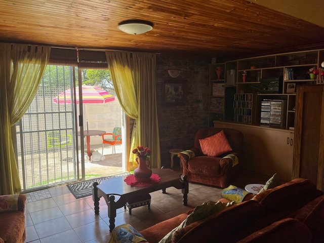 1 Bedroom Property for Sale in Kabega Park Eastern Cape